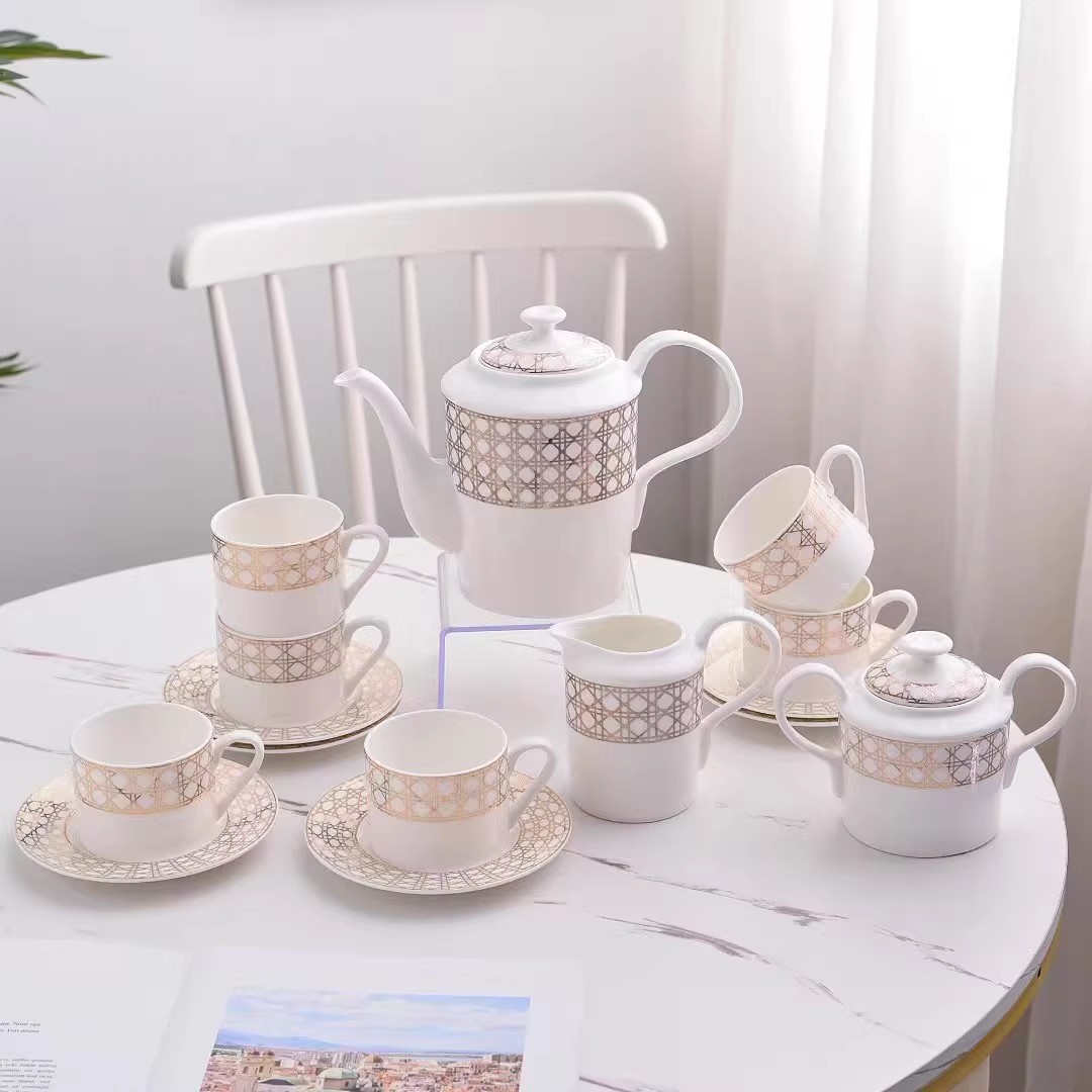 Coffee Tea Love - Eksportowy zestaw filiżanek do kawy i